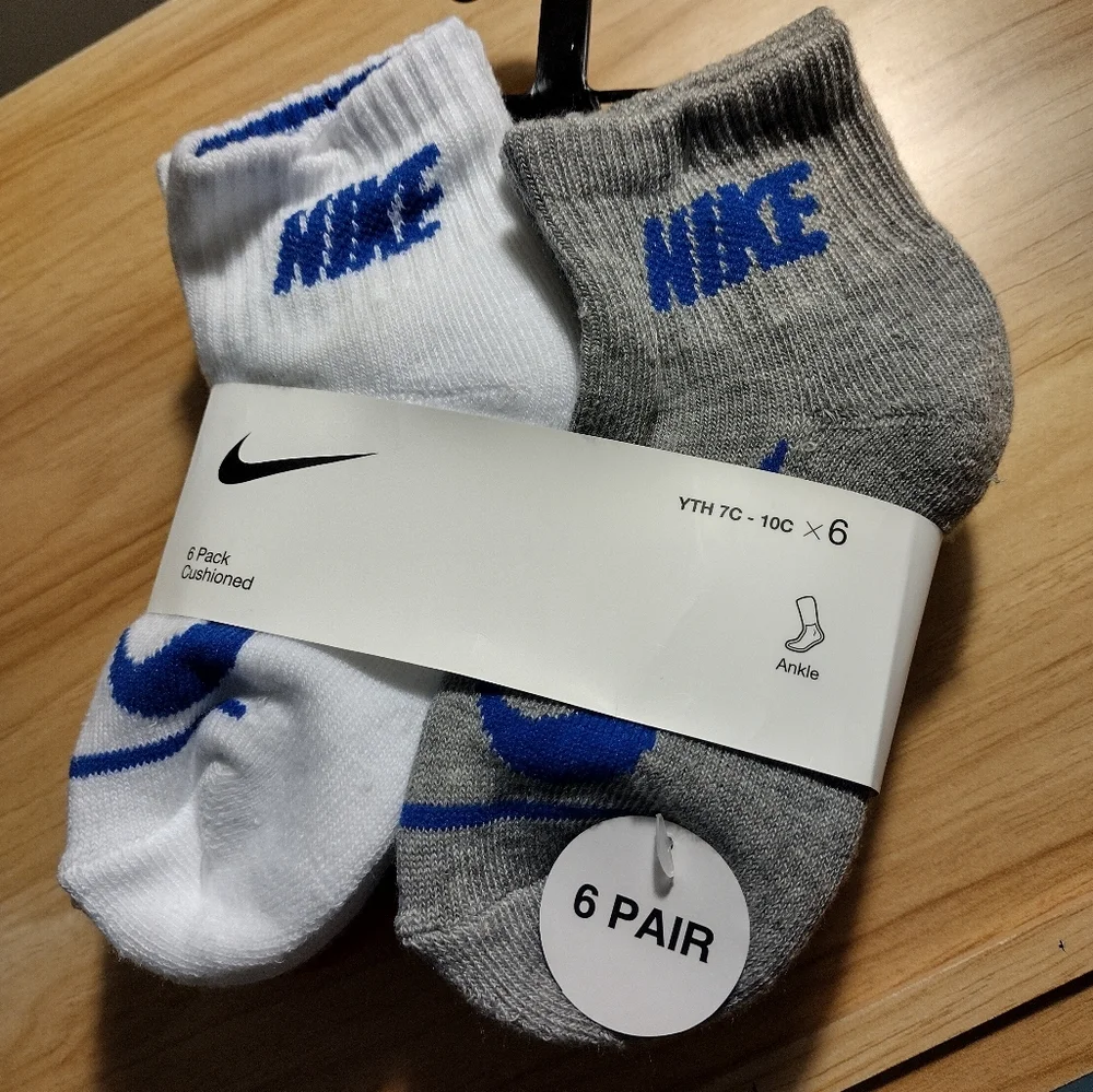 Nike Cushioned 6 Pair Ankle Multi-Pack Socks YTH 7C-10C NWT